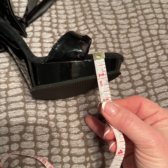 Fabulicious Lip-115 bow black patent leather and satin stiletto heels 6.5 NWOT - Picture 10 of 11